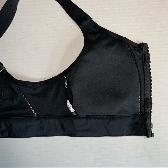 Small Fabletics black high impact sports bra - Picture 5 of 14